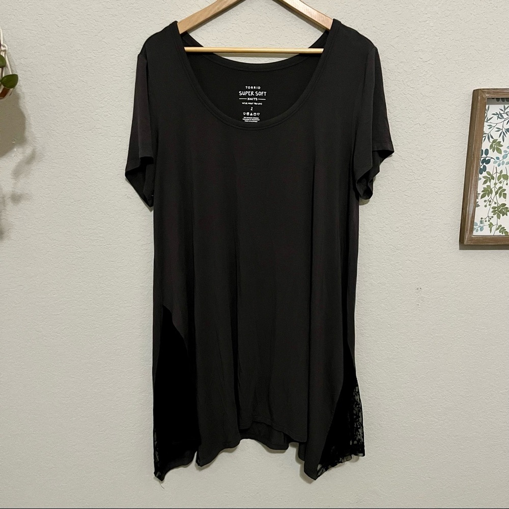Torrid super soft grey short sleeve lace accent tee 2XL